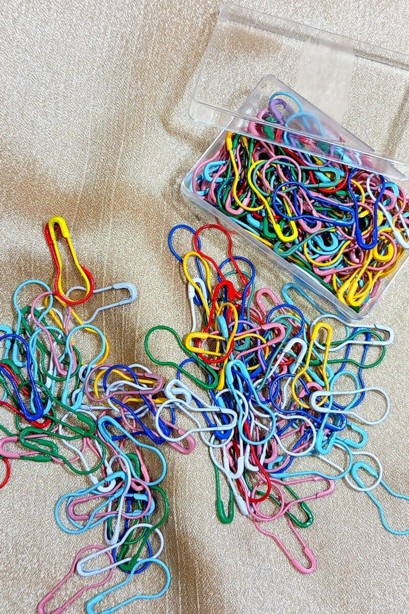 Hijab Pins Multi